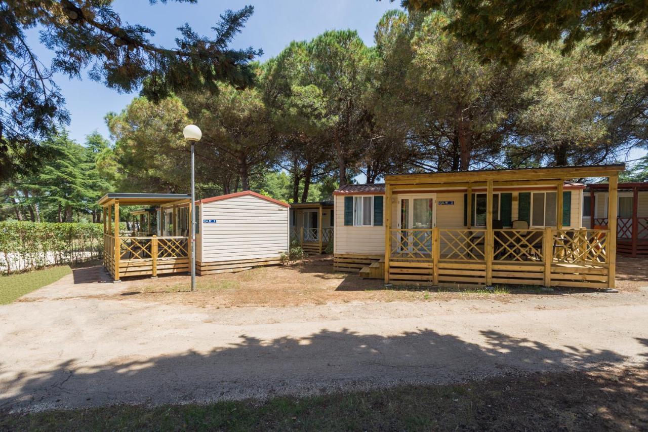Camping Adria Mobile Homes In Brioni Sunny Camping بولا المظهر الخارجي الصورة